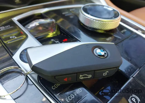 2025 BMW X6 xDrive40I из США, поврежденный, VIN 5UX33EX01S9X93832